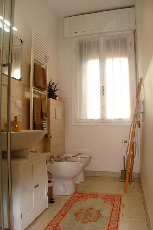La Finestra Sulla Fiera Bed and Breakfast Bologna Exteriör bild